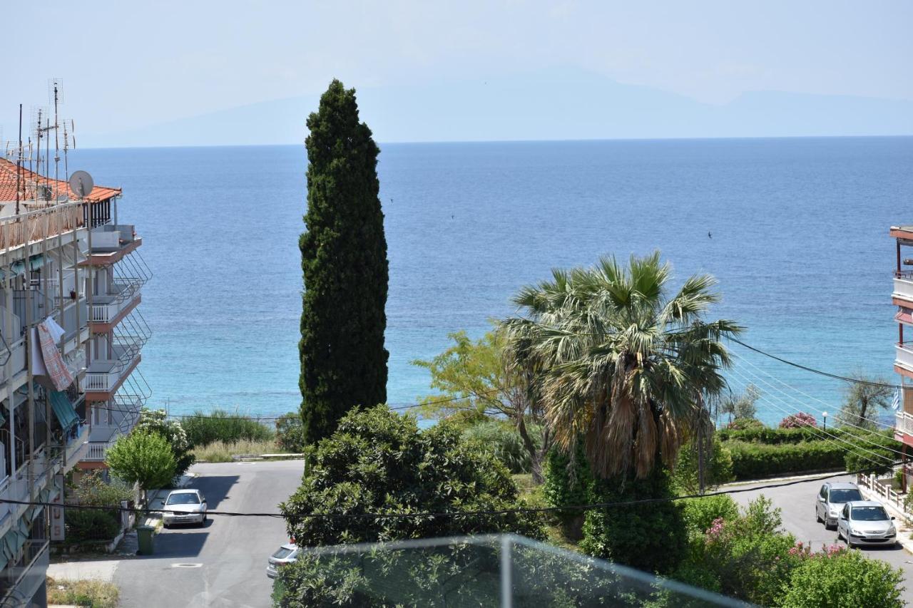 Sea View Luxury Apartment In Nea Kallikratia. Nea Kallikrateia Exterior foto